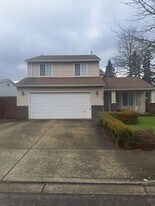21543 SW Samantha Ln in Beaverton, OR - Building Photo
