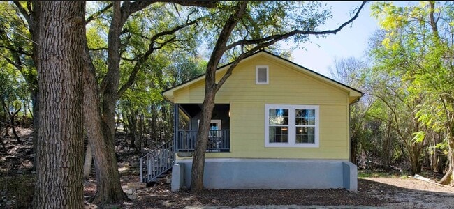 property at 835 Old Ranch Rd 12