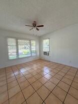 869 Lincoln Ave, Unit 102 in Pasadena, CA - Building Photo