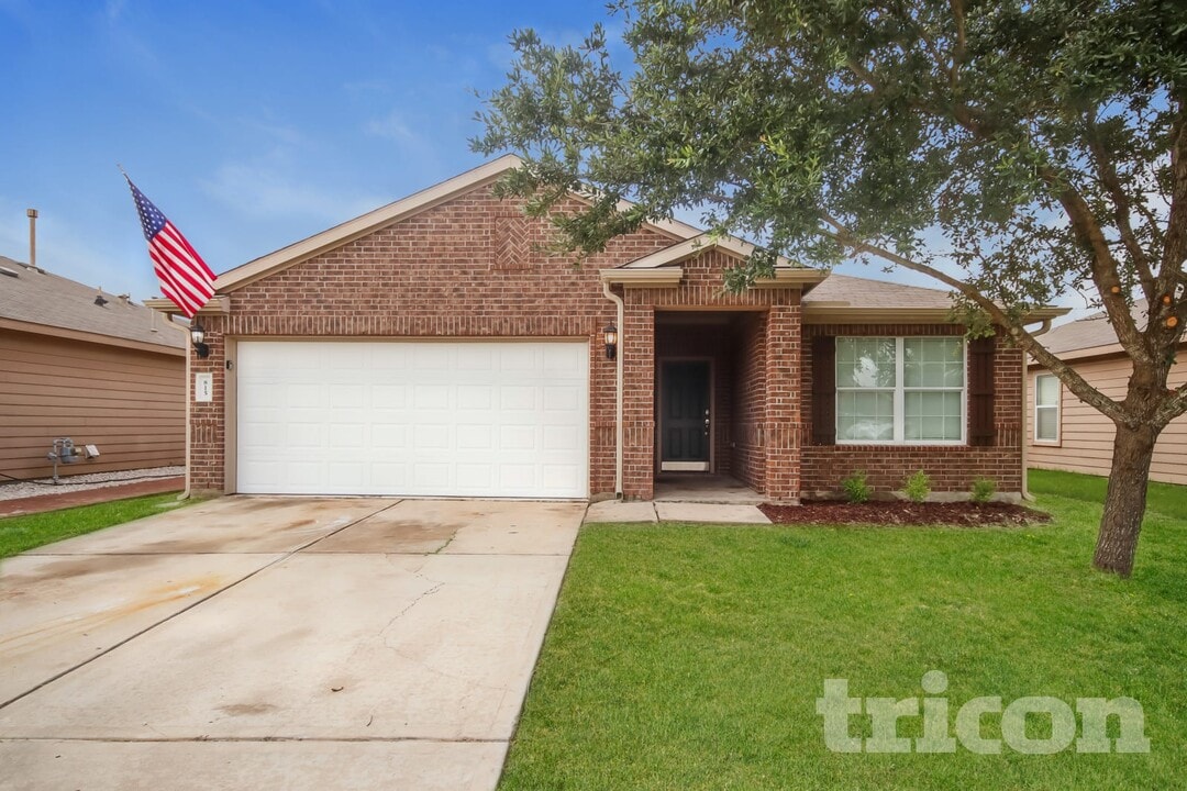 815 Marigold Rd in Baytown, TX - Foto de edificio