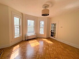 83 Dexter St, Unit 1 in Malden, MA - Building Photo