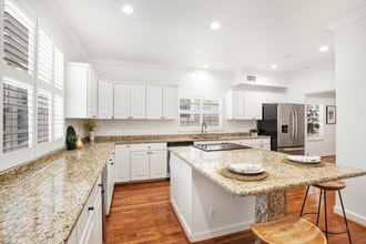 3006 W Julia St in Tampa, FL - Building Photo - Building Photo