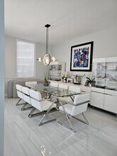 1050 Brickell Ave, Unit 3504 in Miami, FL - Building Photo - Building Photo