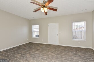 6332 Ellenwood Dr in Rex, GA - Building Photo - Building Photo