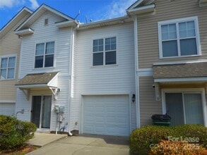 8329 Scotney Bluff Avenue in Charlotte, NC - Building Photo - Building Photo