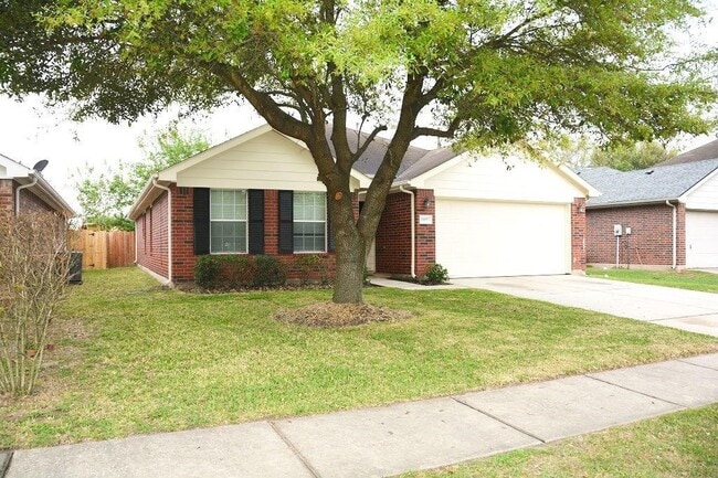 property at 10011 NW Park Pl Dr