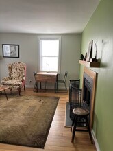 102 N George Mason Dr, Unit #4 in Arlington, VA - Foto de edificio - Building Photo