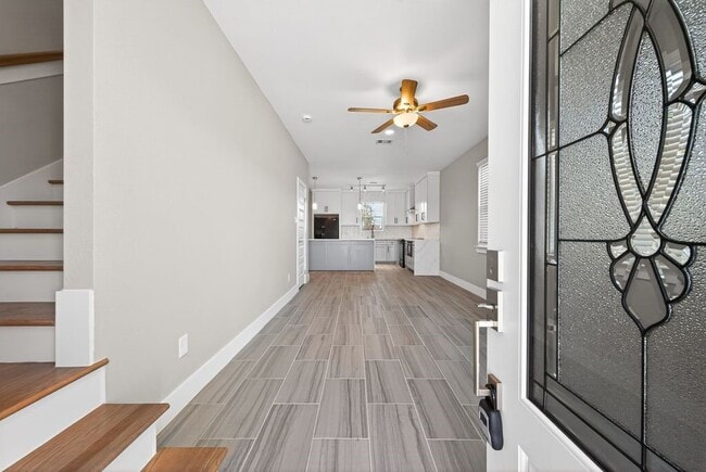 2075 Rd 5707 in Cleveland, TX - Building Photo - Building Photo