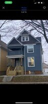 2961 N 18th St, Unit 2A in Milwaukee, WI - Building Photo