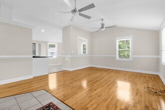 2217 Doris Dr in Charleston, SC - Building Photo - Building Photo
