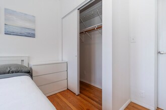 1794 1st Ave, Unit SI ID1032078P in New York, NY - Building Photo - Building Photo