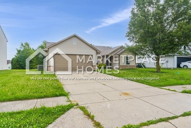 3553 Chokecherry Ln in Indianapolis, IN - Building Photo - Building Photo