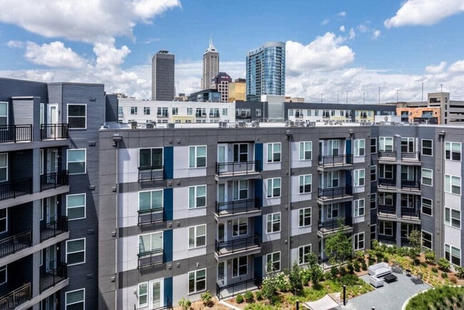 property at 520 E Washington St