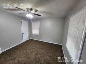 13160 Hathaway Rd in Garfield Heights, OH - Building Photo - Building Photo