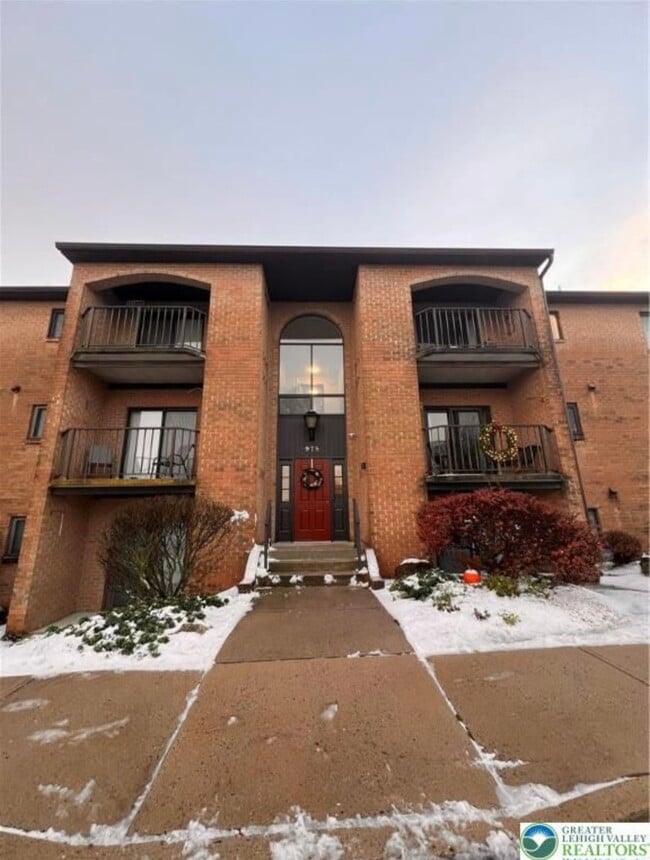 property at 978 Cold Spring Rd