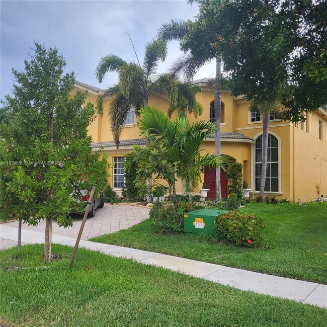 5029 Forest Dale Dr in Wellington, FL - Building Photo - Building Photo