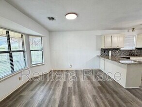 11121 S 106th E Ave in Bixby, OK - Building Photo - Building Photo