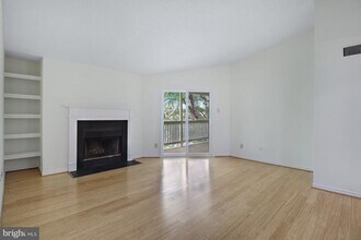 1535 Lincoln Way in McLean, VA - Building Photo - Building Photo