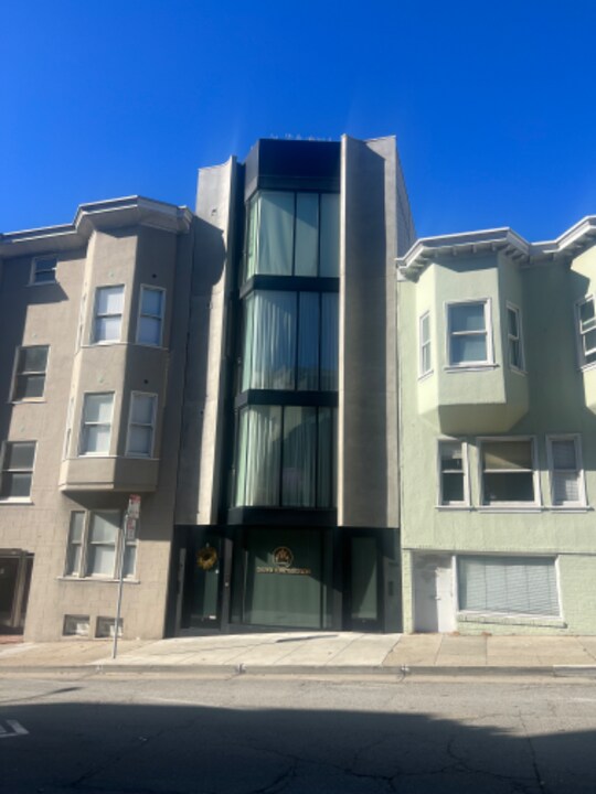 1312 Pacific Ave in San Francisco, CA - Building Photo