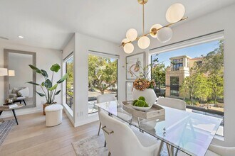 770 Bryant St in Palo Alto, CA - Building Photo - Building Photo