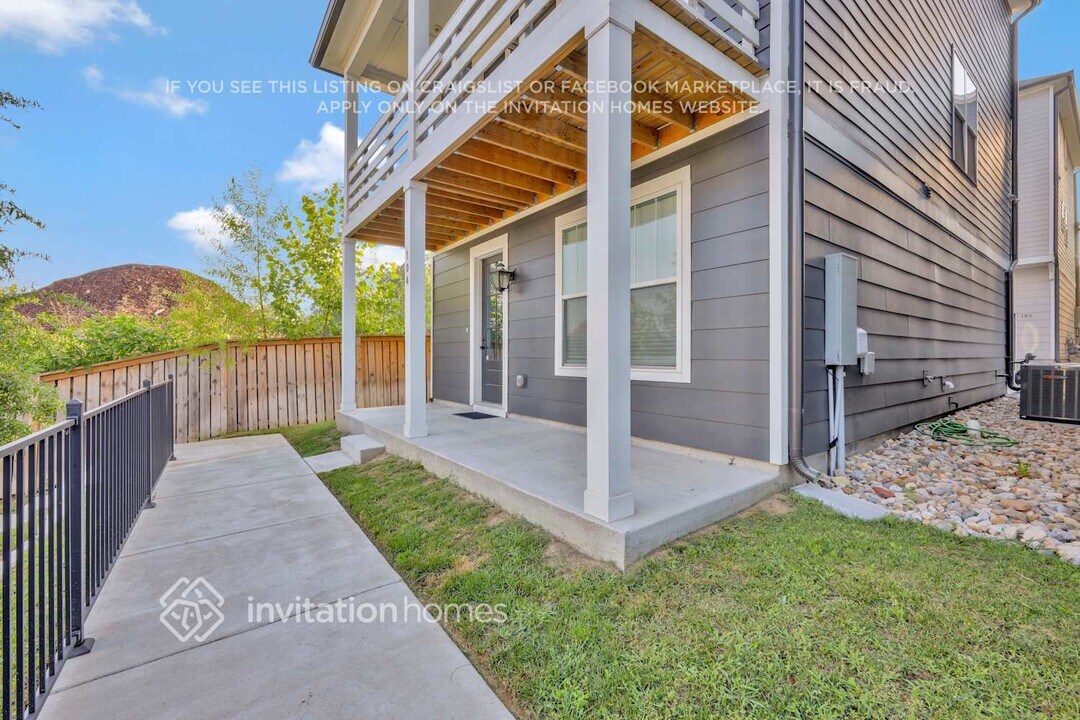 647 Vernon Ave in Nashville, TN - Building Photo