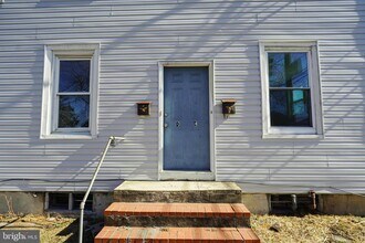 30514 Dr William P. Hytche Blvd in Princess Anne, MD - Foto de edificio - Building Photo