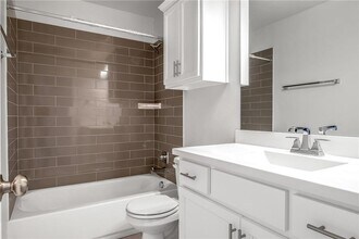 15732 Potomac Dr in Edmond, OK - Building Photo - Building Photo