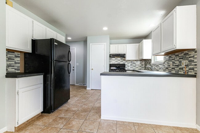 960 Cedar Run Ct NW in Walker, MI - Building Photo - Building Photo