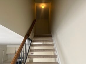 4351 Pembrook Village Dr in Alexandria, VA - Building Photo - Building Photo