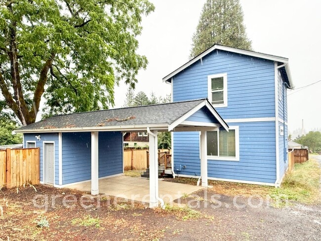 526 S Main St in Mccleary, WA - Building Photo - Building Photo