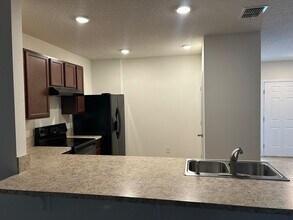 1631 Primo Ct in Holly Hill, FL - Building Photo - Building Photo