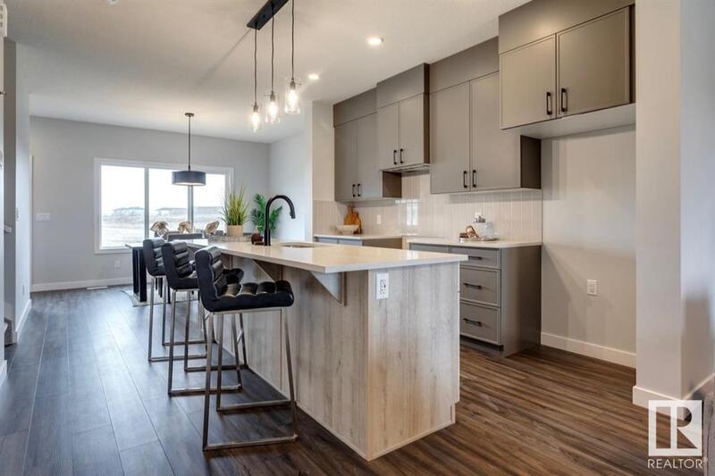 17 Raspberry Rd in St. Albert, AB - Building Photo