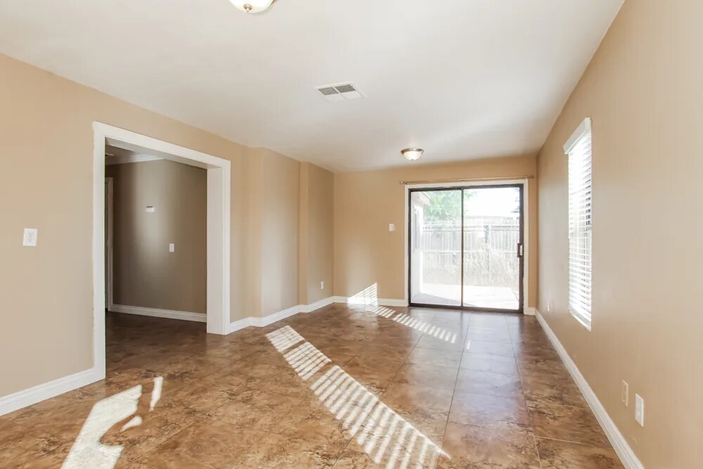 17225 N 32nd Pl in Phoenix, AZ - Building Photo