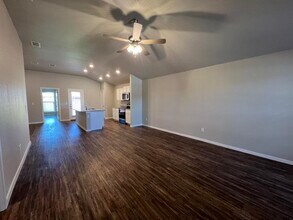 2029 Kenwood Ave in Lubbock, TX - Foto de edificio - Building Photo