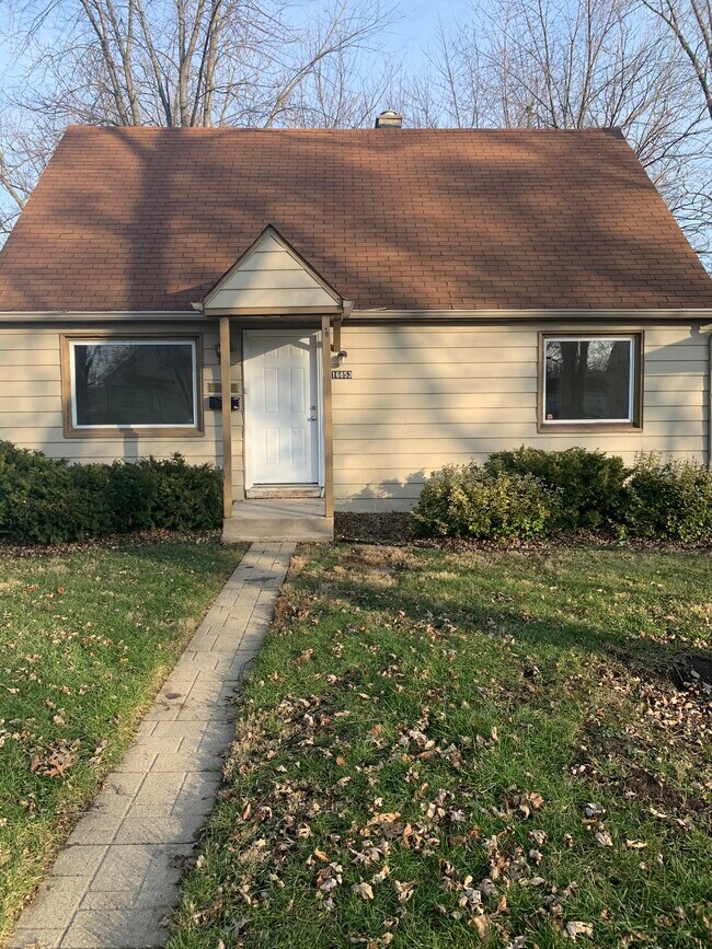 16853 Shea Ave Rentals in Hazel Crest, IL