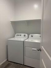 28242 N Nealite Dr in San Tan Valley, AZ - Building Photo - Building Photo