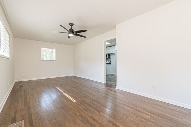 property at 1506 Janmar Dr
