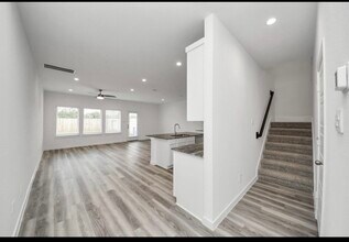 10310 Penryn Frst Trl in Houston, TX - Building Photo - Building Photo