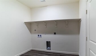 4815 Highland Spgs Dr in Richmond, TX - Building Photo