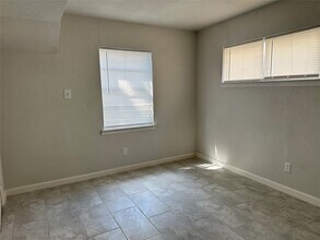 3837 Mt Pleasant St in Houston, TX - Building Photo - Building Photo