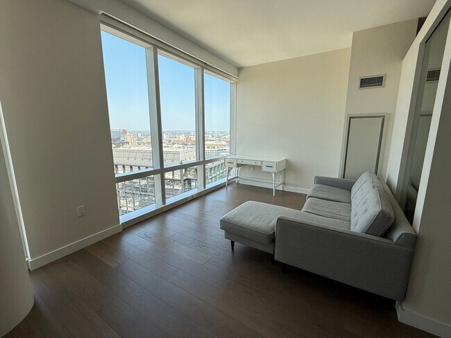 188 Brookline Ave, Unit 27G in Boston, MA - Building Photo - Building Photo