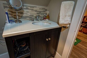 41 Charlton Av W in Hamilton, ON - Building Photo - Building Photo