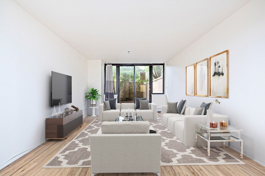 25 Rockledge Ave in White Plains, NY - Building Photo