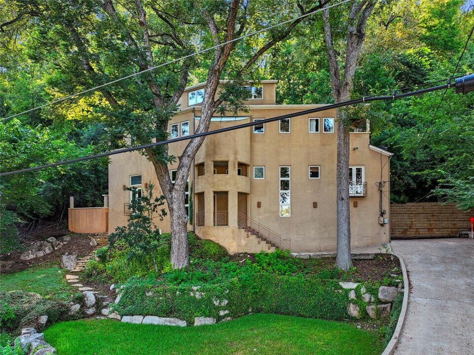 3307 Rivercrest Dr in Austin, TX - Building Photo