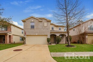 29550 N Legends Bend Dr in Spring, TX - Building Photo