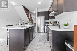 60 Belanger Cres in Toronto, ON - Building Photo - Building Photo