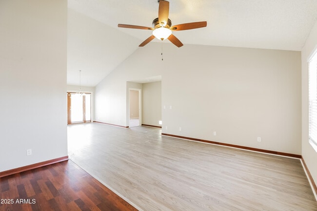 1202 E Topeka Dr in Phoenix, AZ - Building Photo - Building Photo