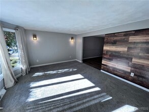 306 Randwood Dr in Buffalo, NY - Building Photo - Building Photo