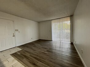 3985 W McNab Rd in Pompano Beach, FL - Building Photo - Building Photo