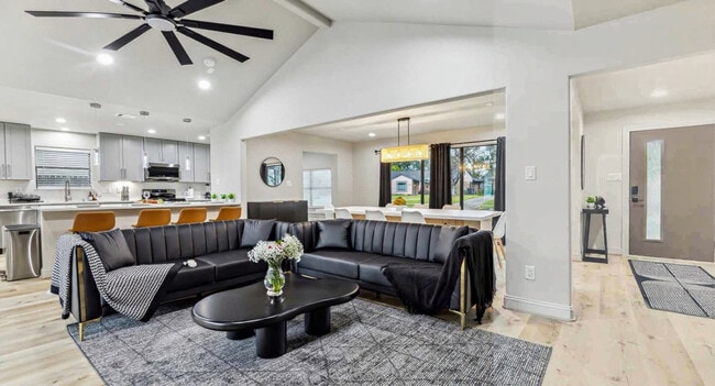 5615 Cerritos Dr, Unit SI ID1514815P